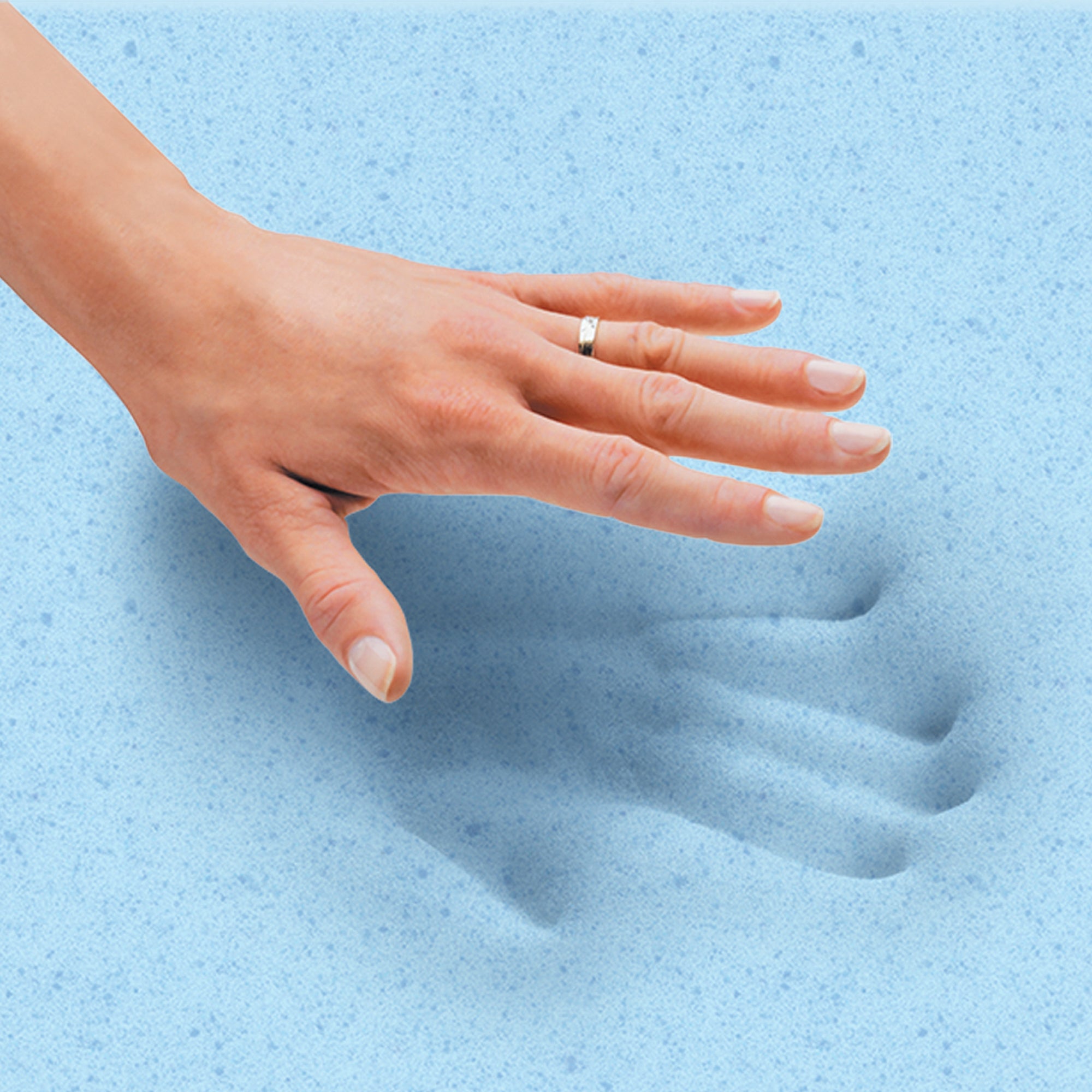 ComfortGrande™ Plus Gel Memory Foam Pillow