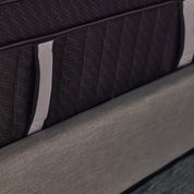 Platinum 16.5" Luxury Hybrid Mattress